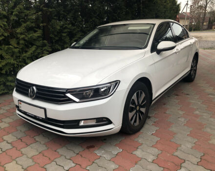 Volkswagen Passat 2015 року