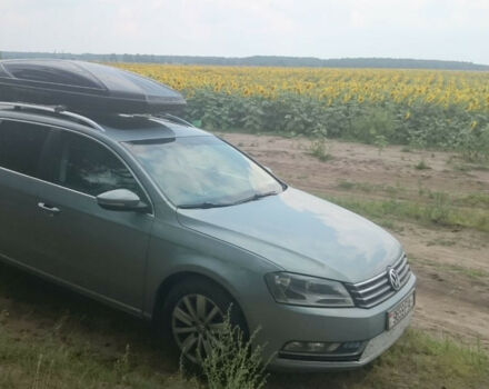 Volkswagen Passat 2012 года - Фото 2 авто