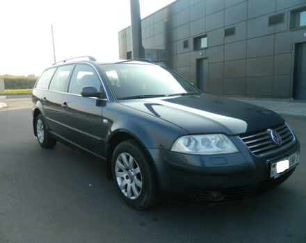 Volkswagen Passat 2003 року