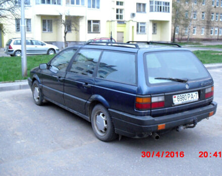 Volkswagen Passat 1989 года - Фото 2 авто