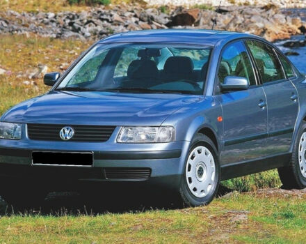 Volkswagen Passat 2003 року