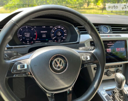 Volkswagen Passat 2018 року - Фото 3 автомобіля