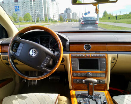 Volkswagen Phaeton 2004 року