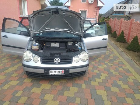 Volkswagen Polo 2004 года