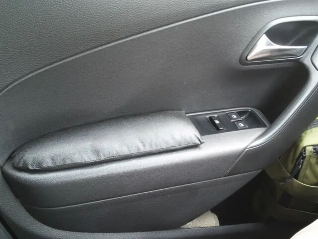 Volkswagen Polo 2011 года