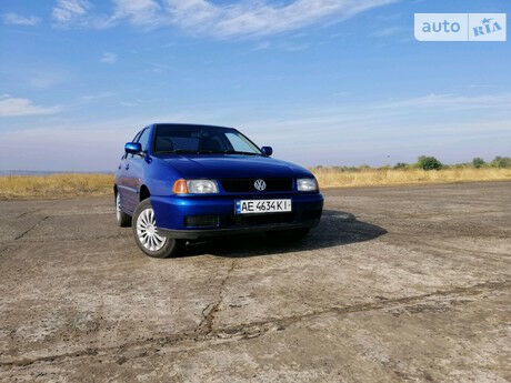 Volkswagen Polo 1996 року