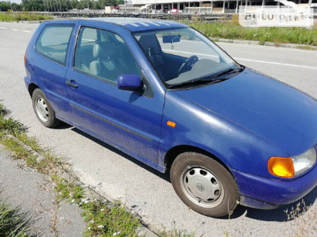 Volkswagen Polo 1998 года