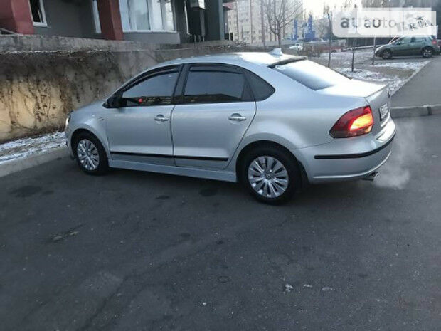 Volkswagen Polo 2012 года