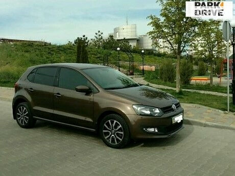 Volkswagen Polo 2012 року