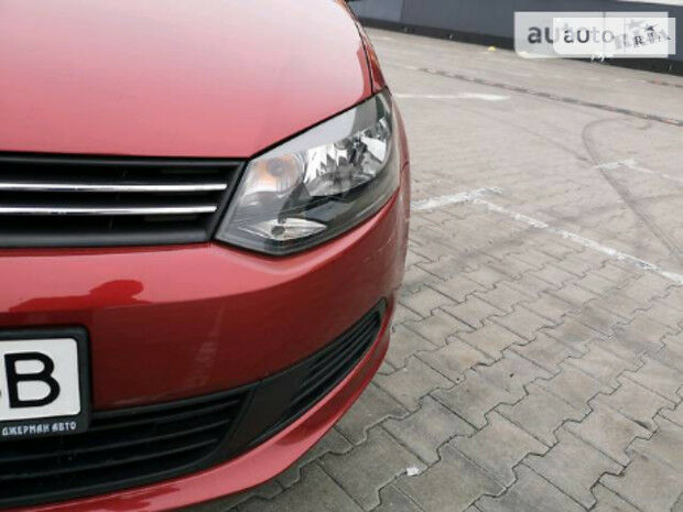 Volkswagen Polo 2013 року