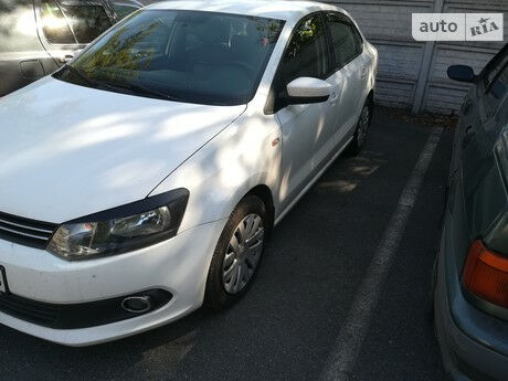 Фольксваген Поло 2012 года Volkswagen Polo 2012 года