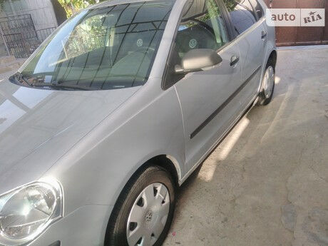 Volkswagen Polo 2006 року