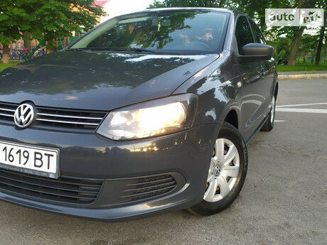 Volkswagen Polo 2012 года