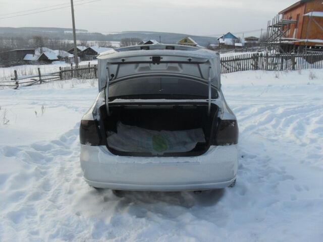 Volkswagen Polo 2012 року