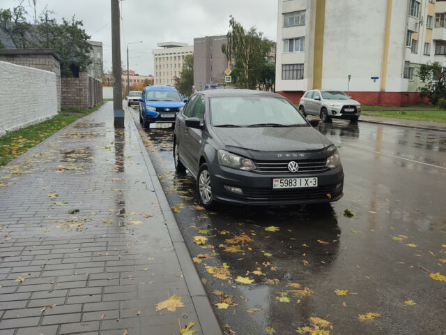 Фольксваген Поло 2016 года Volkswagen Polo 2016 года