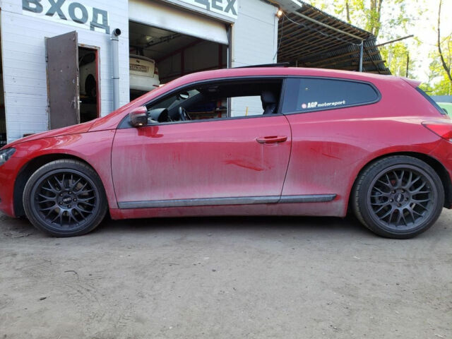 Volkswagen Scirocco 2011 року