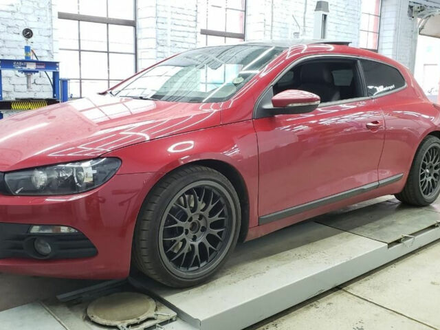 Volkswagen Scirocco 2011 року