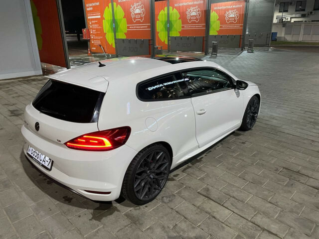 Volkswagen Scirocco 2009 года