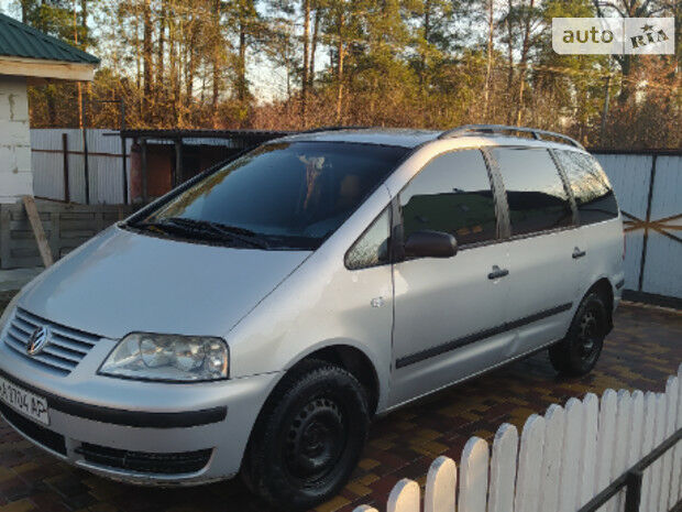 Volkswagen Sharan 2001 року