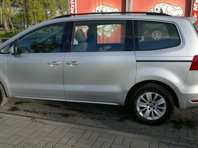 Volkswagen Sharan 2011 года