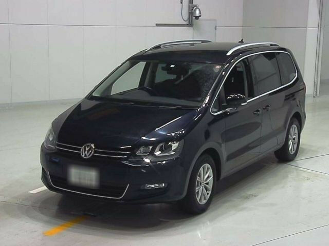 Volkswagen Sharan 2016 года