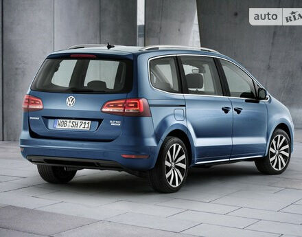 Volkswagen Sharan 2013 року