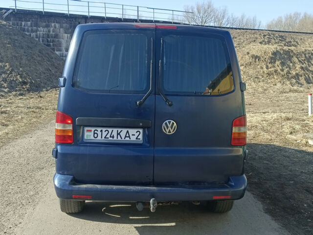 Volkswagen T (Transporter) 2005 року