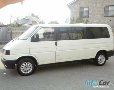 Volkswagen T (Transporter) 1993 року