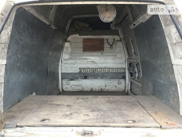 Volkswagen T3 (Transporter) пасс. 1992 года