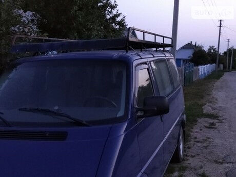 Volkswagen T4 (Transporter) пасс. 2001 року