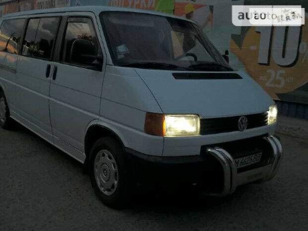 Volkswagen T4 (Transporter) пасс. 1995 року