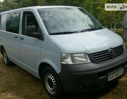 Volkswagen T5 (Transporter) груз. 2008 года