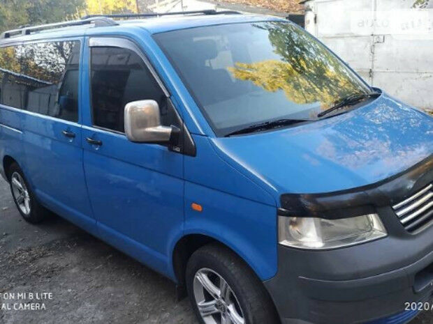 Volkswagen T5 (Transporter) пасс. 2006 року