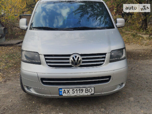 Volkswagen T5 (Transporter) пасс. 2005 года