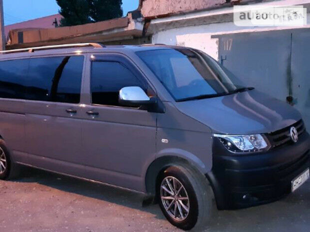 Volkswagen T5 (Transporter) пасс. 2013 года