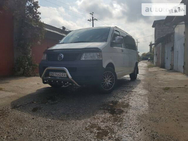 Volkswagen T5 (Transporter) пасс. 2008 року