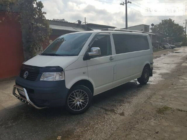 Volkswagen T5 (Transporter) пасс. 2008 года