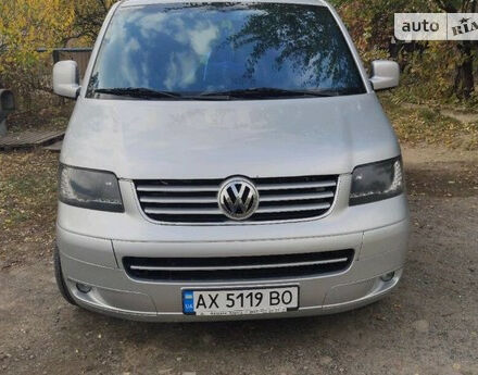 Volkswagen T5 (Transporter) пасс. 2005 года