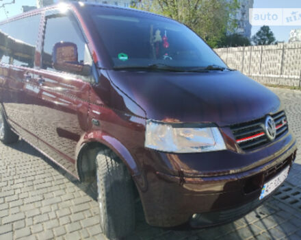 Volkswagen T5 (Transporter) пасс. 2005 року