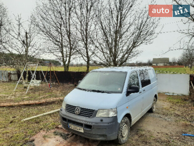 Volkswagen T5 (Transporter) 2005 года