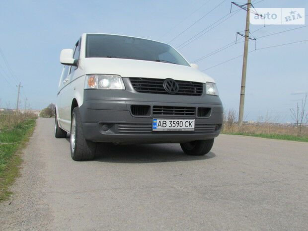 Volkswagen T5 (Transporter) 2006 року