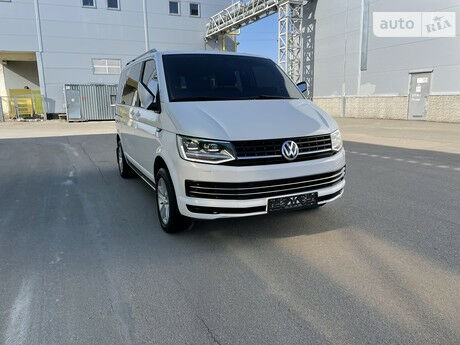 Volkswagen T6 (Transporter) пасс. 2017 года