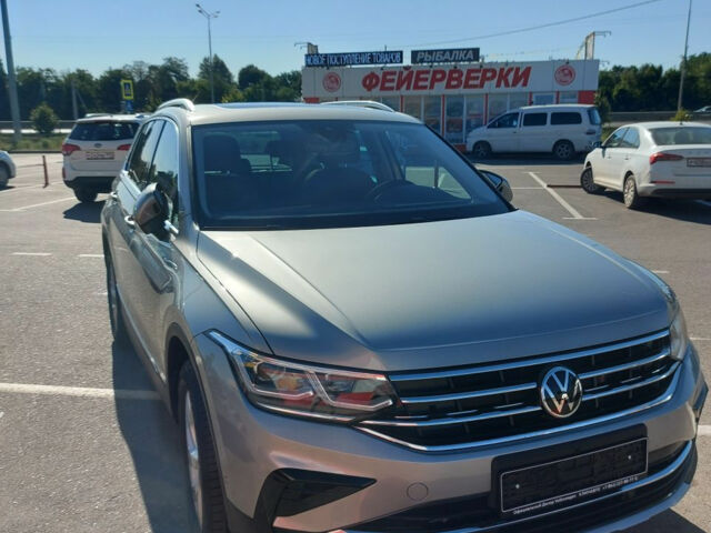 Volkswagen Tiguan 2021 года