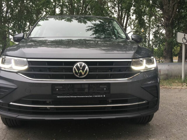 Volkswagen Tiguan 2021 года