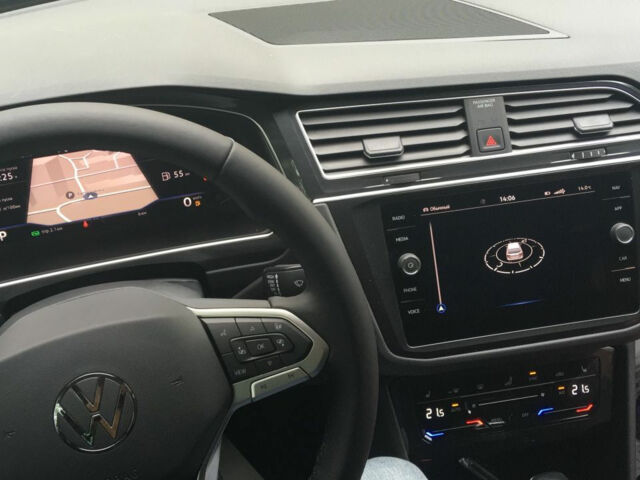 Volkswagen Tiguan 2021 года