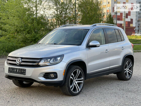 Volkswagen Tiguan 2011 року