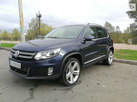 Фольксваген Тигуан 2015 года Volkswagen Tiguan 2015 года