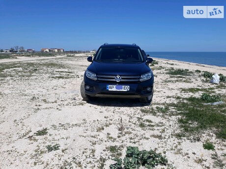 Volkswagen Tiguan 2012 года