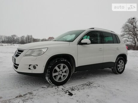 Volkswagen Tiguan 2011 року