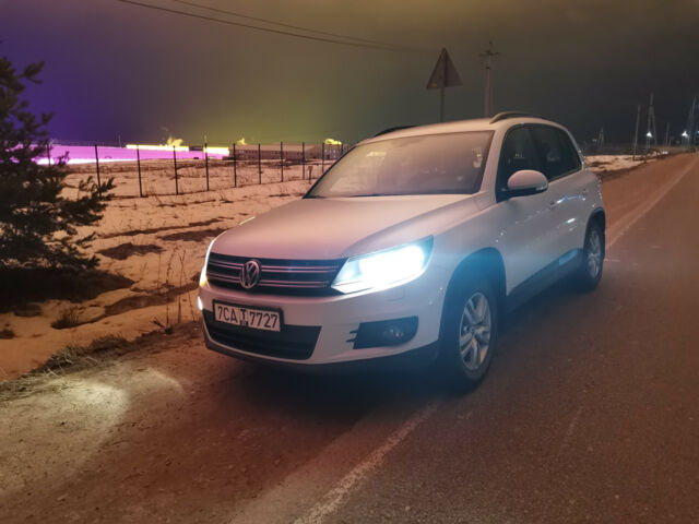 Volkswagen Tiguan 2015 року